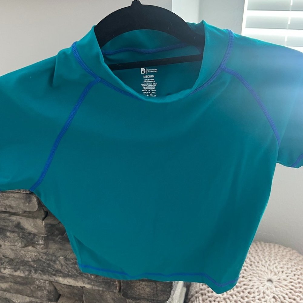 BuffBunny - Surf & Turf Crop - Atlantis Teal/H2O